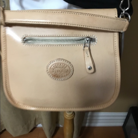 Roots leather cross body purse - Picture 3 of 4